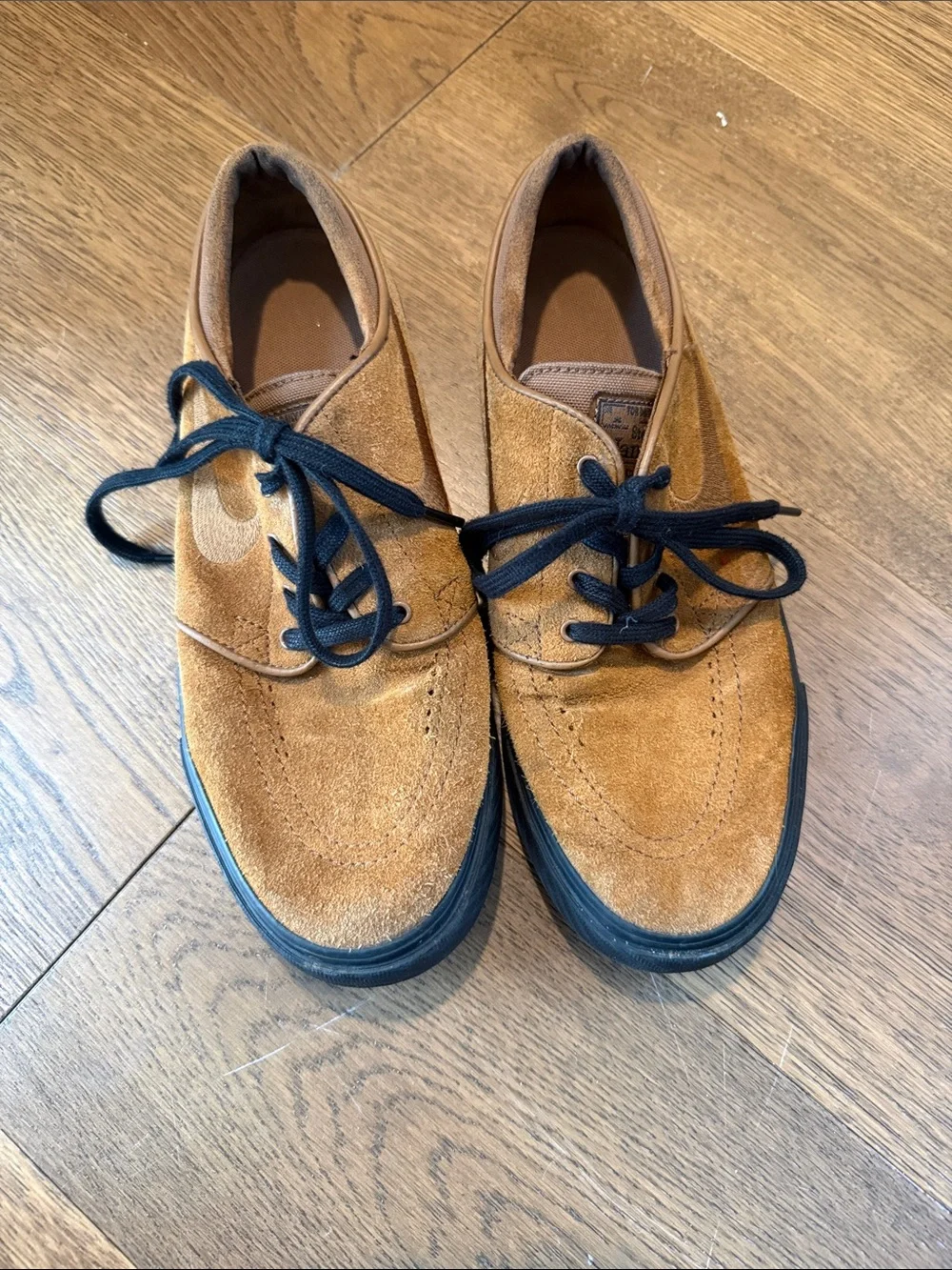 Men's Suede Lace-Up Casual Shoes in Tan